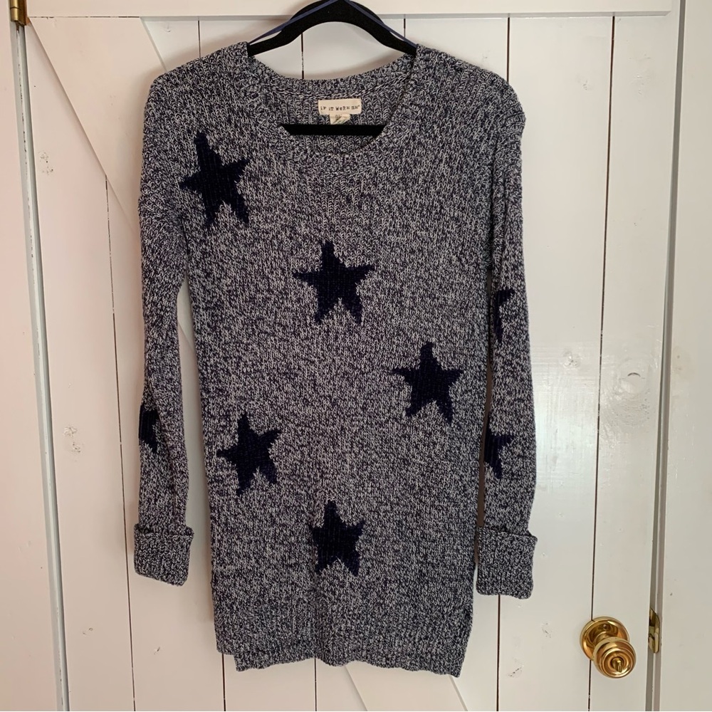 Star Sweater Knit Blue and White Long Sleeve Long Length